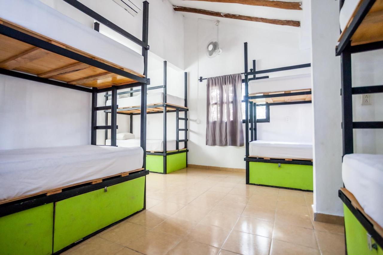 Hostel Babel Tulum Pueblo Buitenkant foto